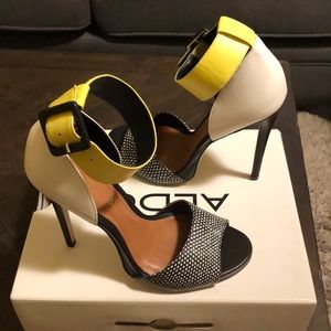 Aldo Areridda-88 pumps